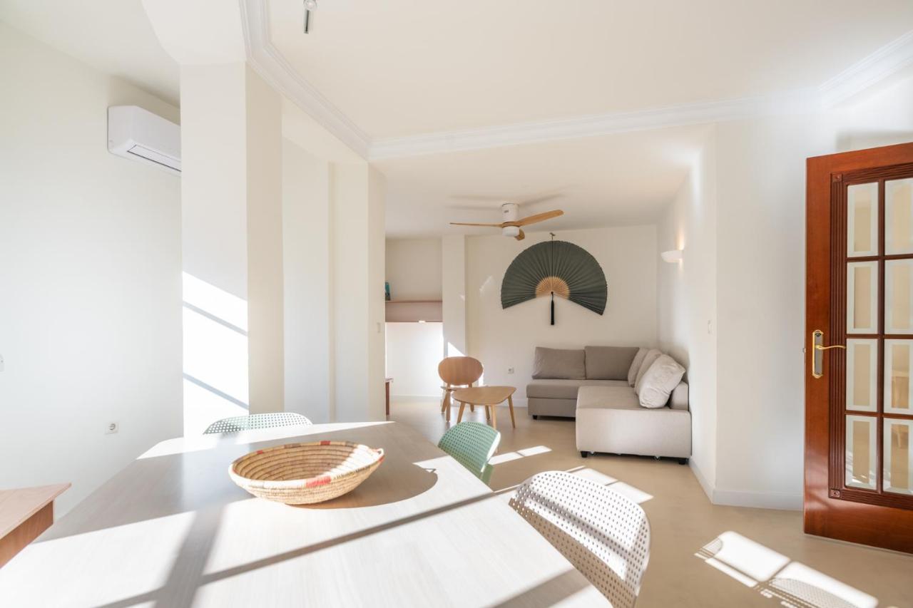 Amplio Apartamento Trinidad By Renthas * Málaga